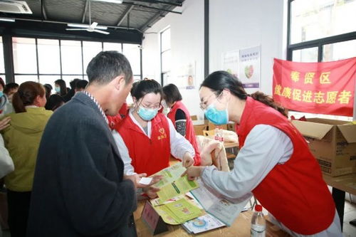 金海街道志愿服務進數字江海 義診、公益攝影與便民理發溫暖建設者小鎮